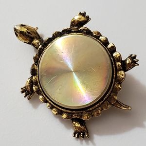 Vintage holographic disc turtle brooch pin gold RARE Very cool  60's 70's vtg